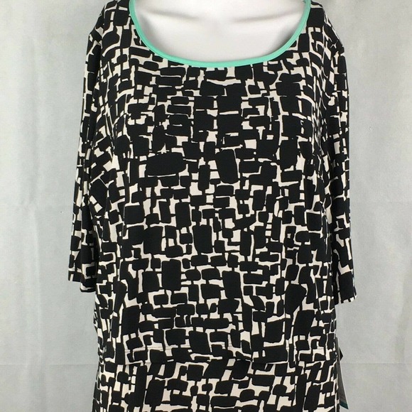 NWT‎ Sandra Darren Dress Womens Sz 16 Black White Patterned Stretch Short Sleeve - Picture 4 of 11